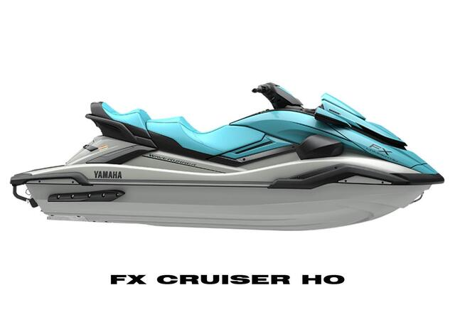 FX Cruiser HO
定員: 3名
排気量: 1,898cc
価格: 3,100,119円
特徴: 自然吸気エンジンで、優れた安定性と乗り心地を提供します。