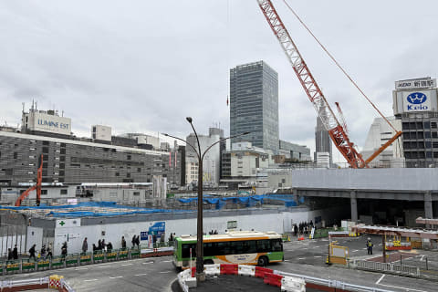 閉館する新宿ミロードの画像