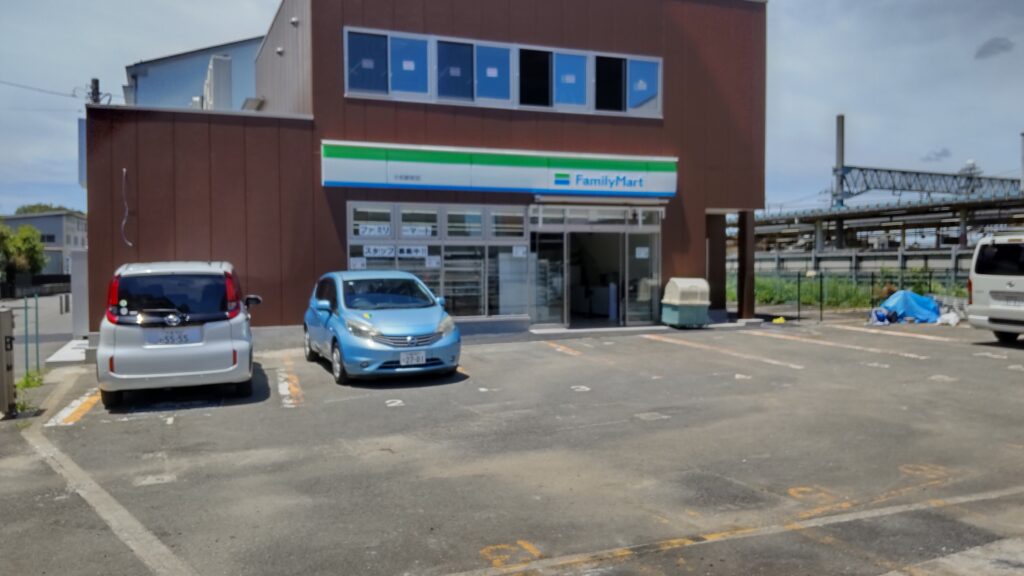 筆者撮影 2025/7/19 南口で、たまたま見つけたファミリーマートが8月5日にオープンだそうです。
