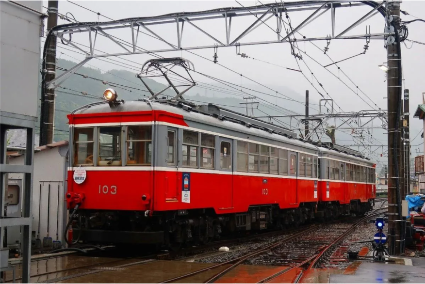モハ1形（103-107編成）の103号車両